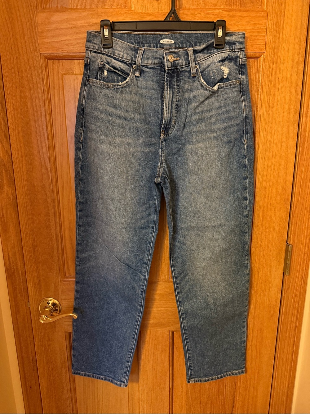 Old Navy Straight-Leg Jeans in Medium Blue Wash